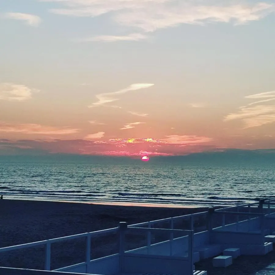 Studio De Strandloper Met 1 Zetelbed En 1 Bedkast Apartman Middelkerke